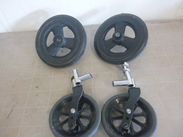 lot 128 image: 2 Sets of Wheel Chair Wheels