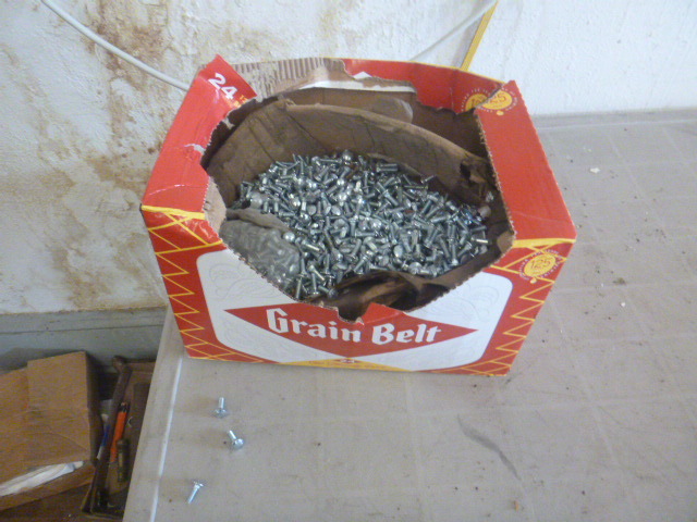 lot 152 image: Lot of 34 Carriage Bolts