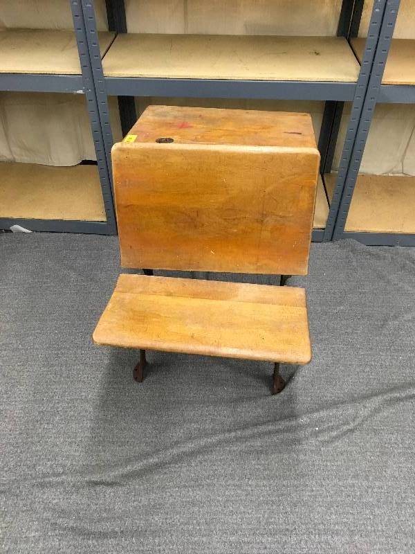lot 57 image: Vintage Desk