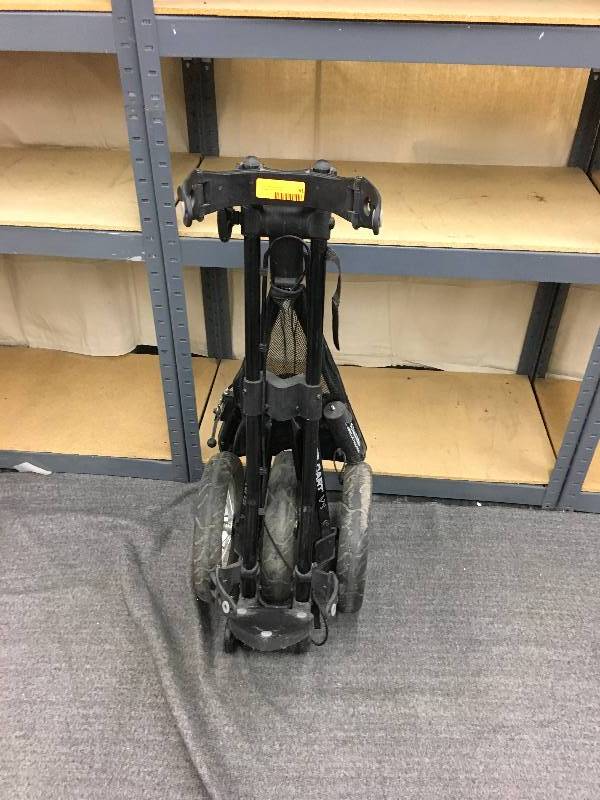 lot 61 image: Golf Bag Cart