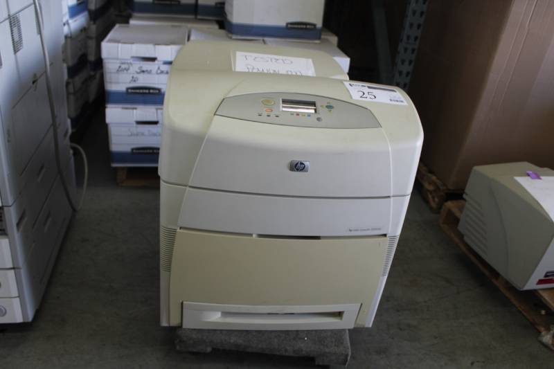 lot 25 image: HP Color LaserJet 5500dn Printer