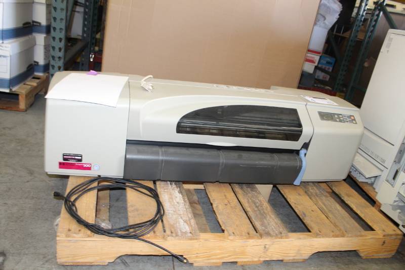 lot 4 image: HP DesignJet 500 42in. Large Format Printer