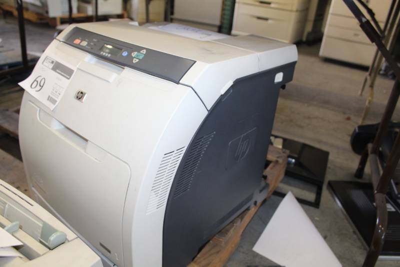 lot 69 image: HP Color LaserJet 3600n Printer