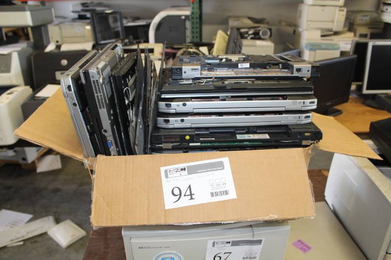 lot 94 image: Misc. Computer Laptops For Parts Only