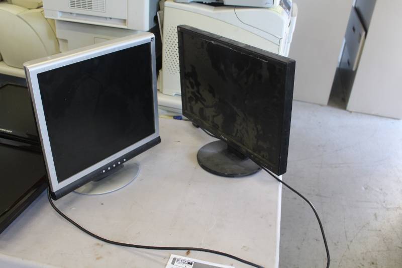 lot 78 image: Lot of (2) Envision,Asus 19in. Computer Monitors