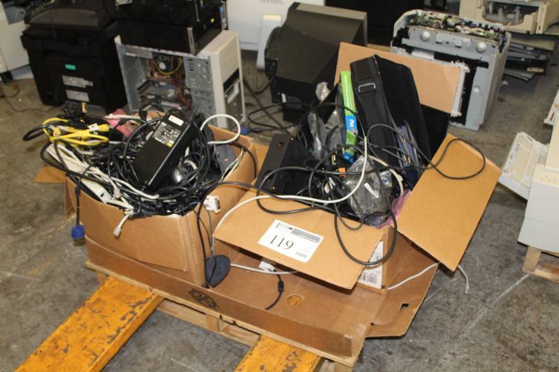 lot 119 image: Misc. Cords, AV Cords, Power Cords, Computer Cords