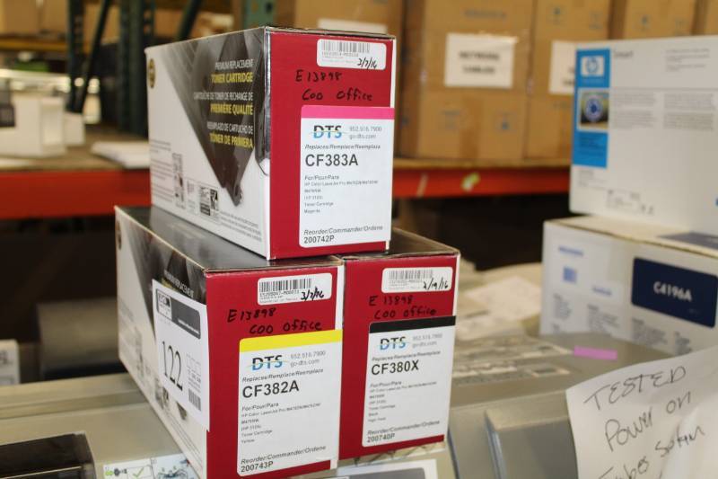 lot 122 image: Lot of (3) HP Toner Cartridges