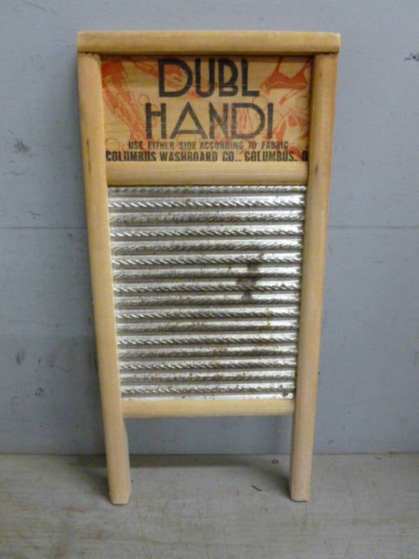 lot 38 image: Washboard