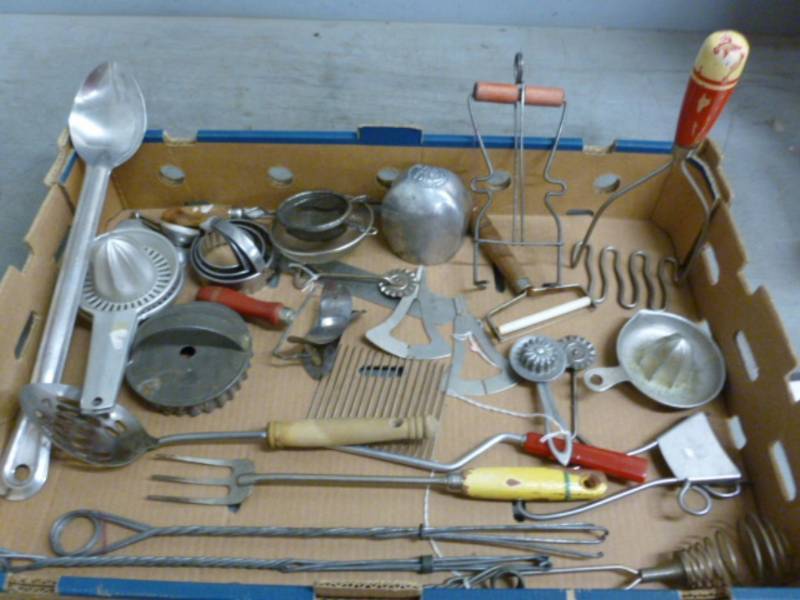 lot 55 image: Vintage Kitchen