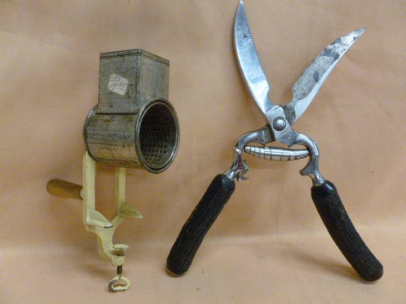 lot 57 image: Vintage Kitchen