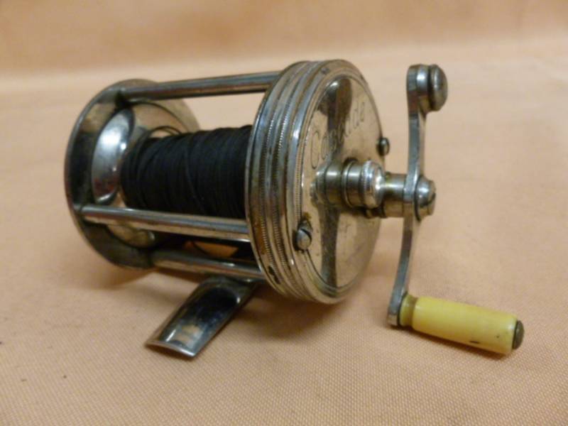 lot 66 image: Vintage Fishing Reel