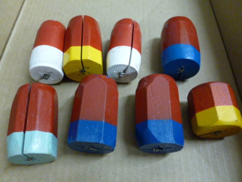 lot 80 image: Wooden Bobbers