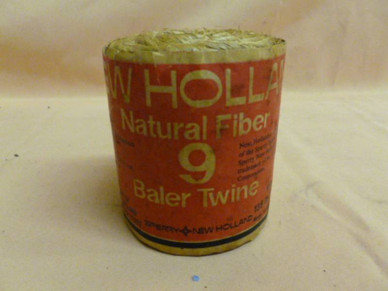 lot 83 image: Vintage Salesman Sample