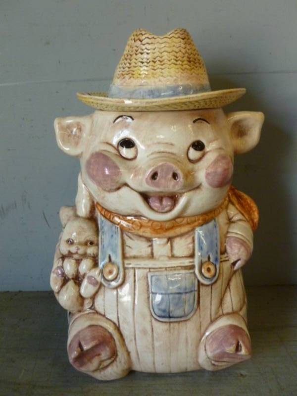 lot 124 image: Collectible