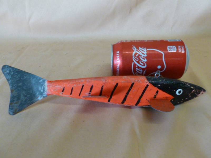 lot 138 image: Vintage Spearing Decoy