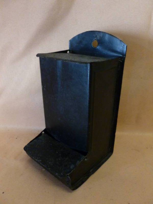lot 147 image: Vintage Match Chimney