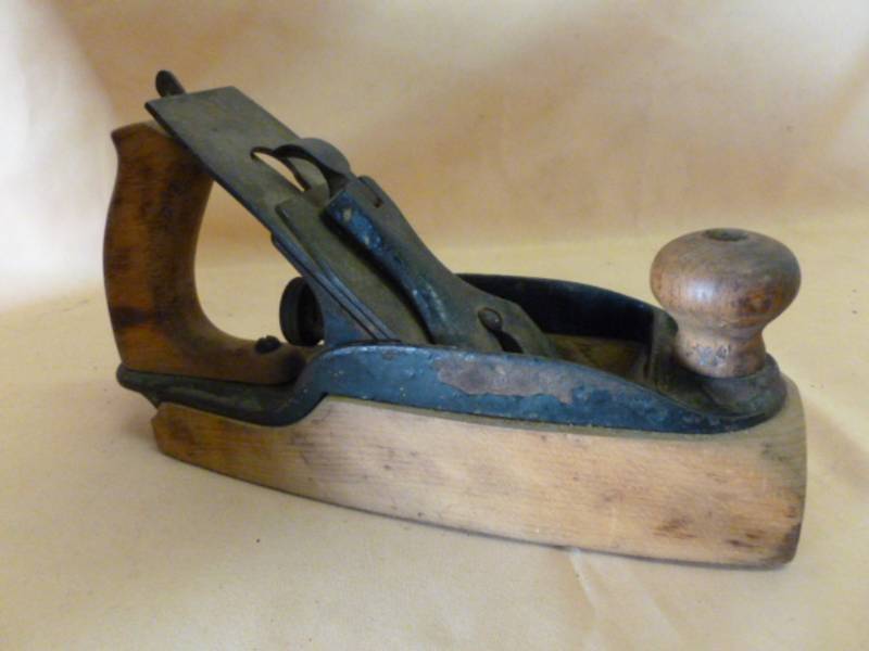 lot 159 image: Antique Block Plane