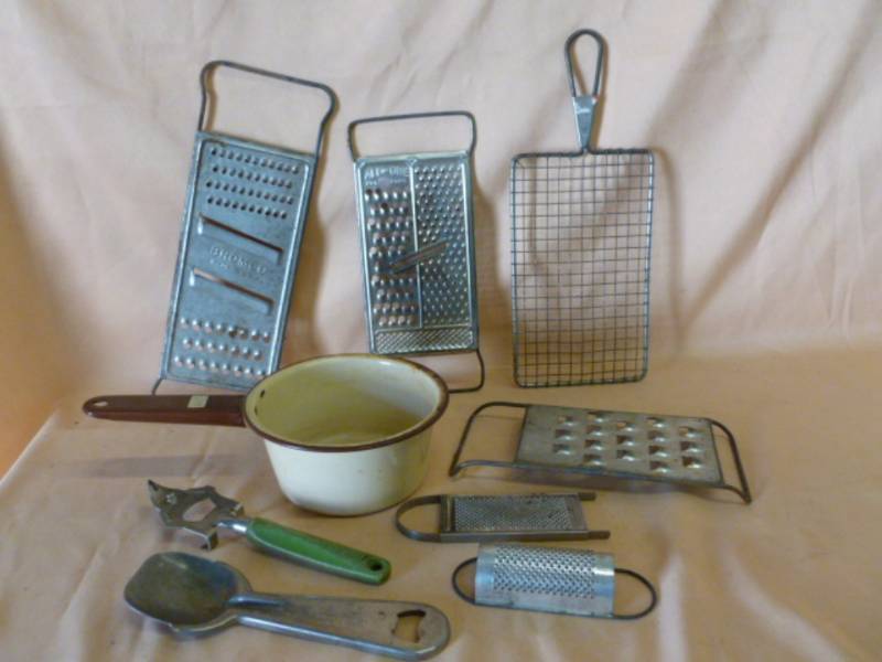lot 180 image: Vintage Kitchen