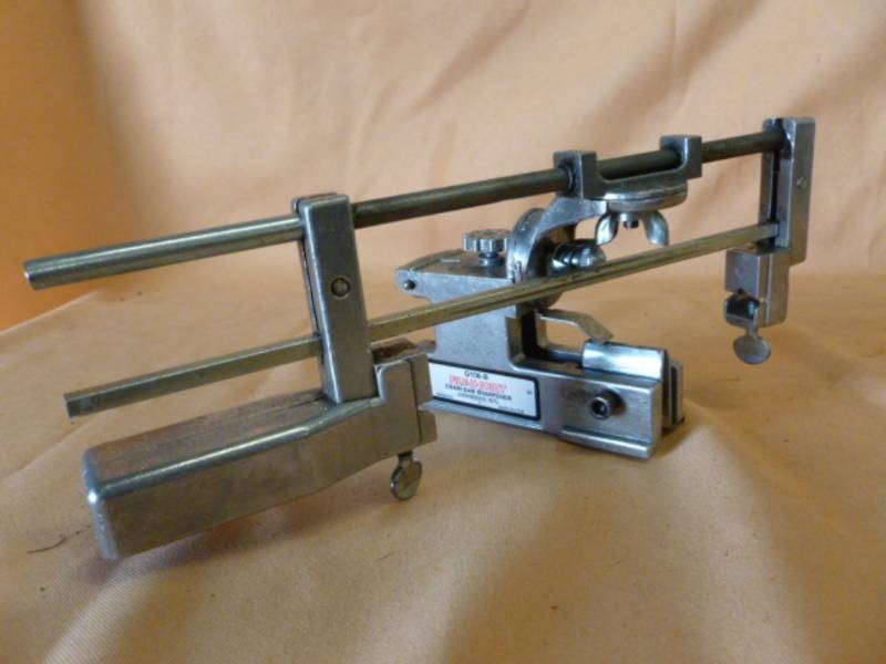 lot 183 image: Chainsaw Sharpener