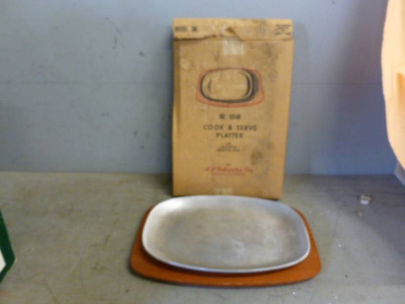 lot 196 image: Vintage Kitchen