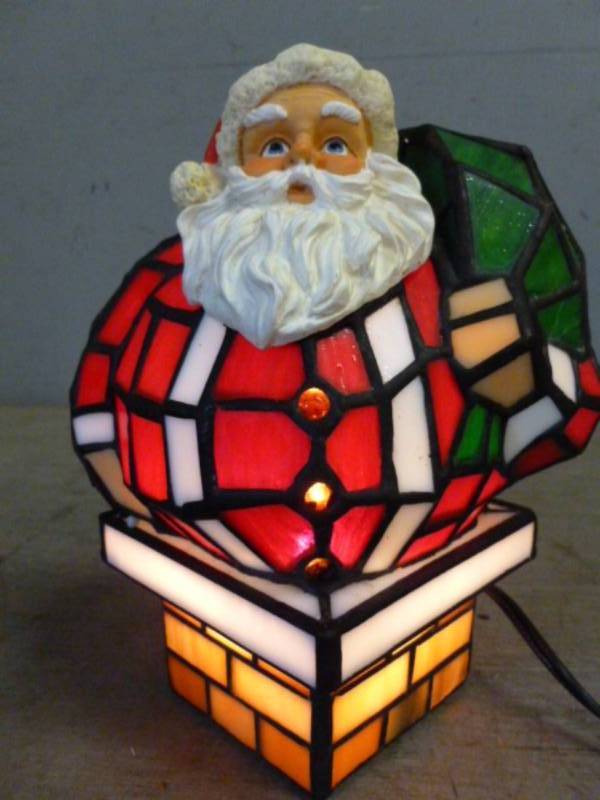 lot 217 image: Stain Glass Lightup