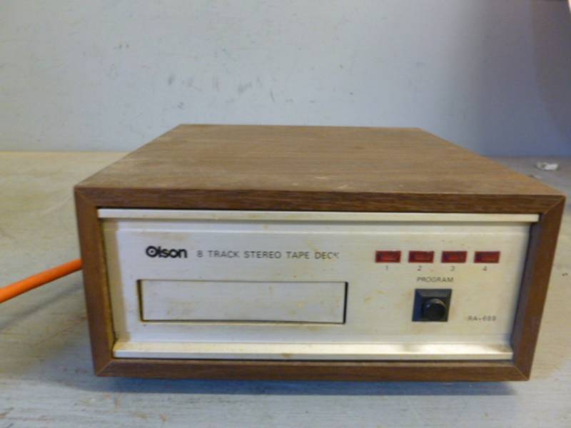 lot 218 image: Vintage 8 Track Player
