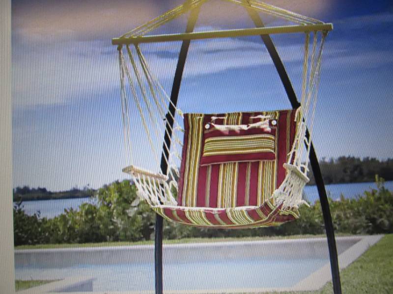 lot 20 image: Cushioned Hanging Chair open box, s...