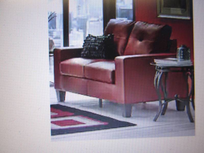 lot 21 image: Platinum II Loveseat open box Retai...