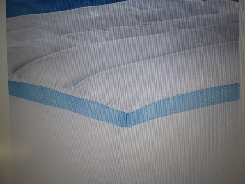 lot 33 image: Techsleep Cooling Elevated Mattress...