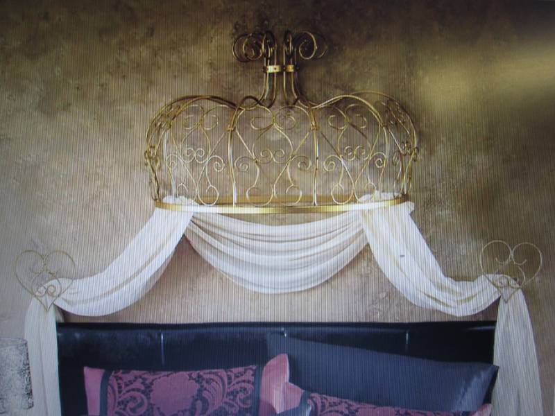 lot 77 image: Gold Scroll Bed Crown with Tiebacks...