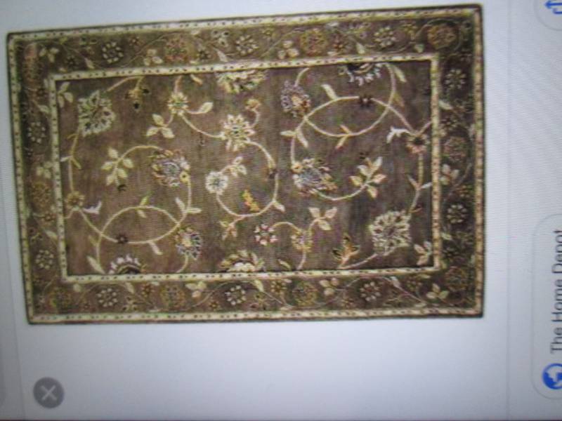 lot 109 image: Home Decorators Collection 5x8ft Va...
