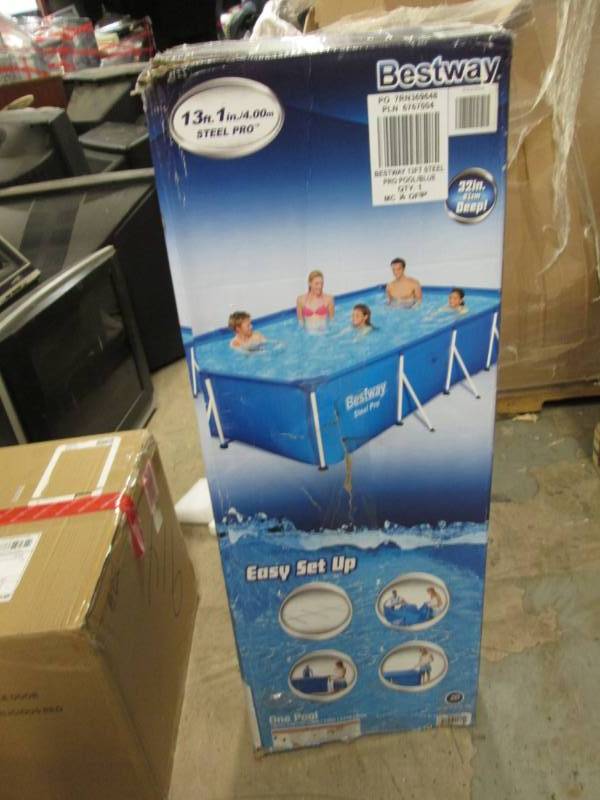 lot 176 image: Bestway 13 Steel Pro Pool open box...