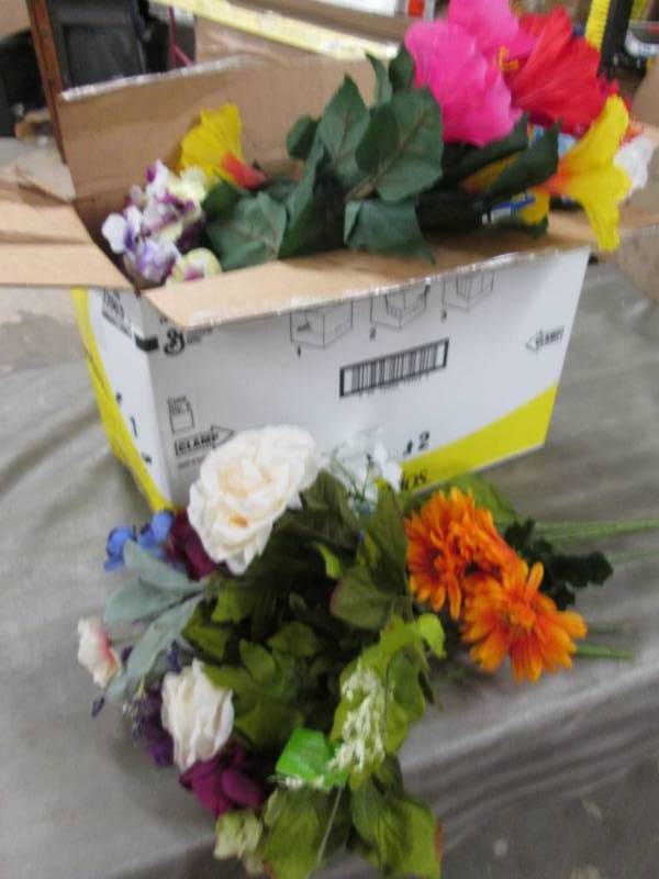 lot 213 image: Box of Assorted Artificial Flowers...