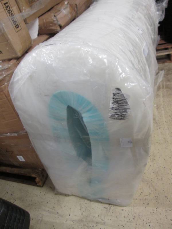 lot 227 image: Sleep Connection 9-Inch Cooling Foa...