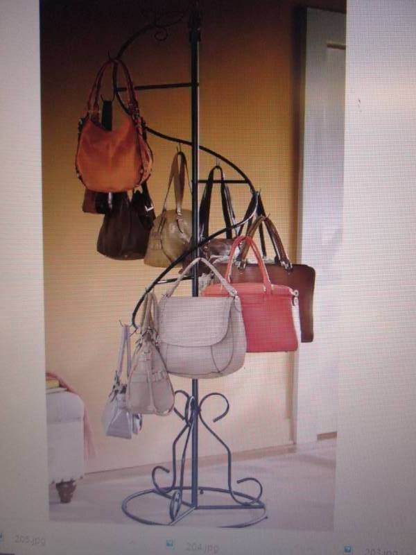 lot 233 image: Purse Caddy open box Retail $79.99 ...