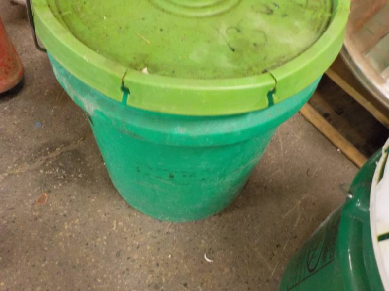 lot 47 image: Partial Pail of Pin Sol - about 3 g...