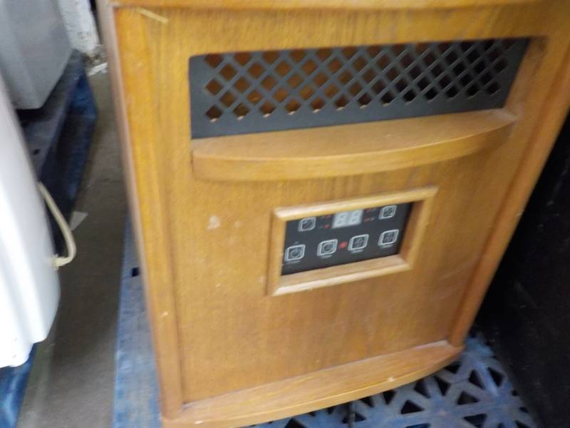 lot 96 image: Electric Infrared Heater needs 1 w...
