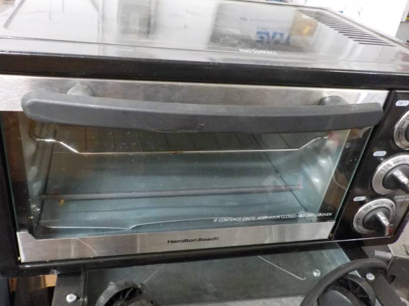 lot 97 image: Hamilton Beach Microwave, Shark Iro...