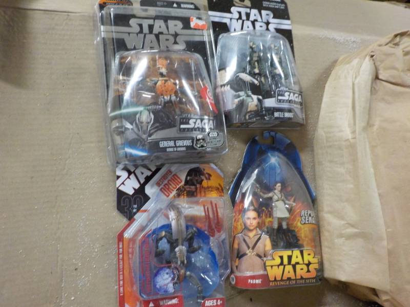 lot 126 image: Star Wars...