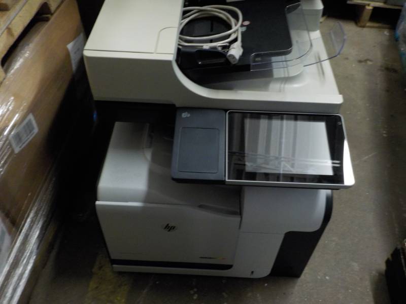 lot 147 image: HP Printer- Powers On- needs set up...