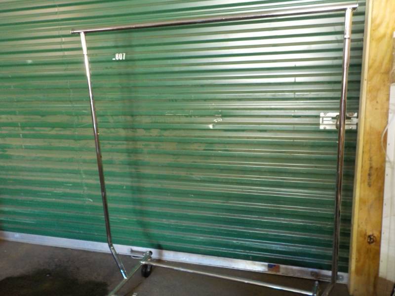 lot 151 image: Chrome Adjustable Height Clothing R...