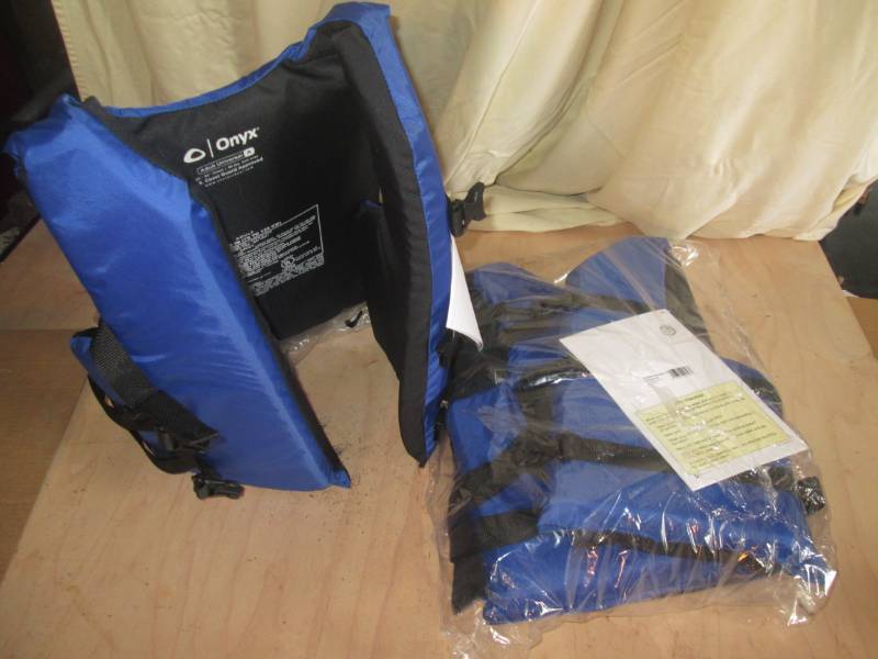 lot 69 image: 2 new life vests, universal adult 9...