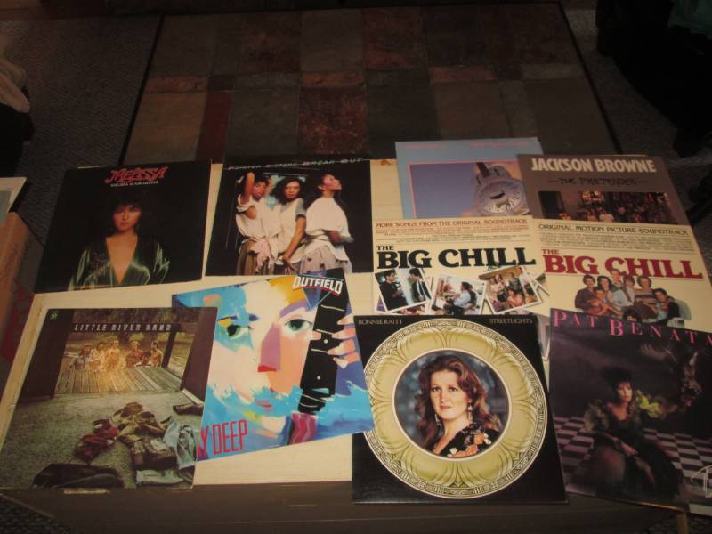 lot 79 image: Lot of 10 vinyl records...