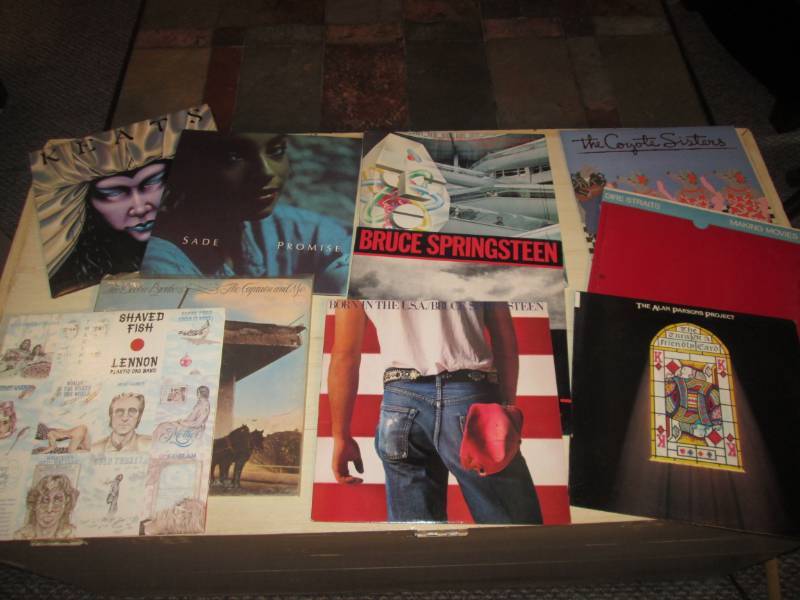 lot 80 image: Lot of 10 vinyl records...