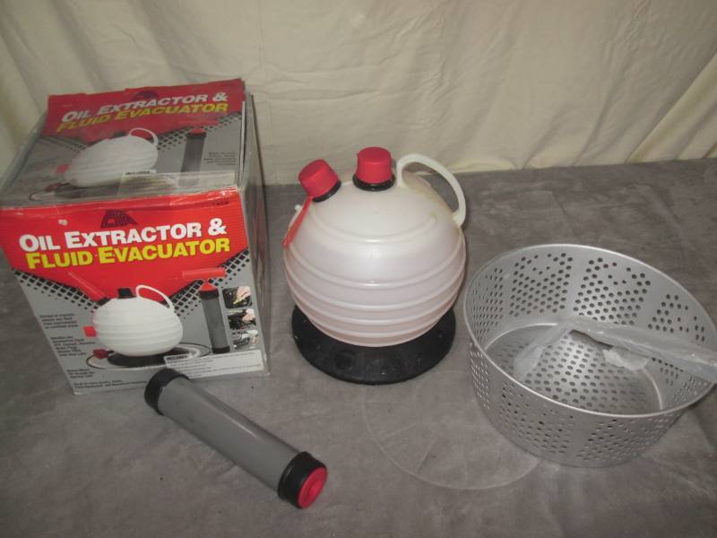 lot 236 image: Oil extractor and fuel evacuator, u...