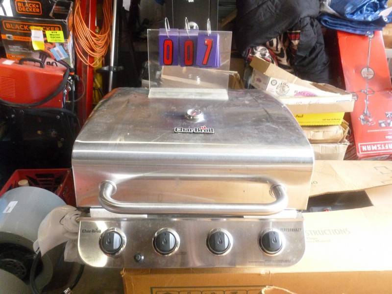 lot 7 image: SnS Auctions # 392 Early Fall Tools & Equipment
