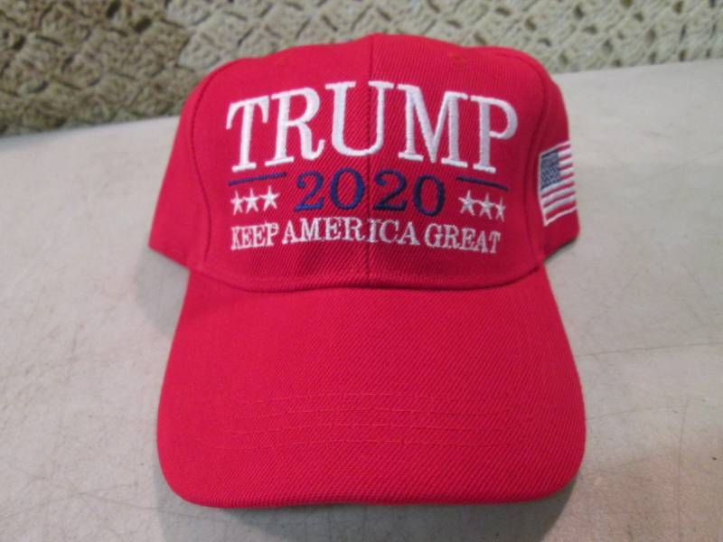 lot 52 image: Red Embroidered Trump 2020 Keep Ame...