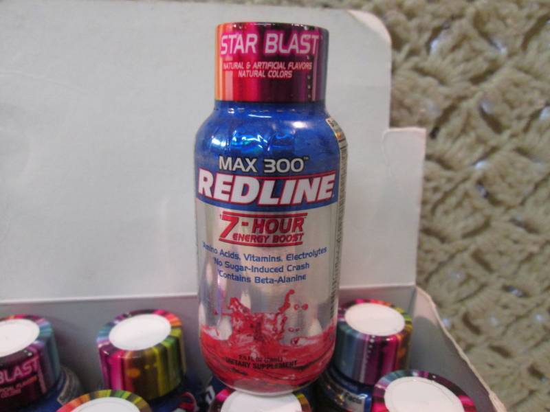 lot 168 image: Box of 12 Max 300 Redline Star Blas...