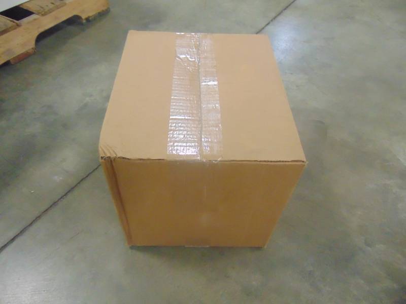 lot 304 image: Dispensing Dynamics DISPENSER TOWEL CENTER PULL CP109-03