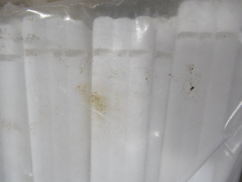 lot 71 image: Pexco (Fits Common Fence Height 4) Top Locking 80-Pack White Chain-Link Fence Privacy Slat PVT-WHITE-4